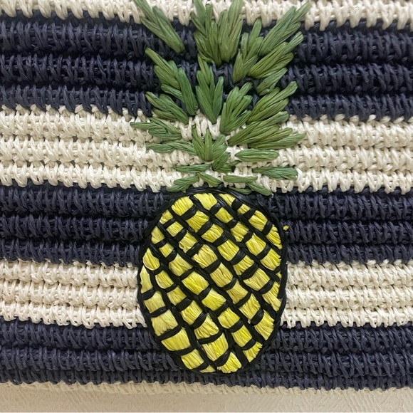TALBOTS Hand Crocheted Paper Straw Stripes and Pineapple Clutch Handbag-NWT - Picture 2 of 10
